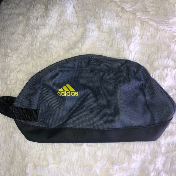 Adidas Travel Toiletry Bag Makeup Case Grey New - Picture 14 of 14